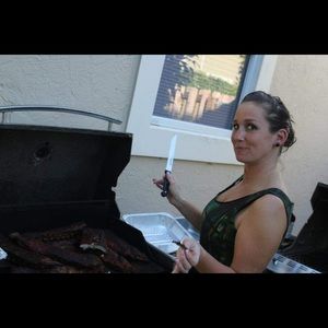 Meet your Posher, Cami